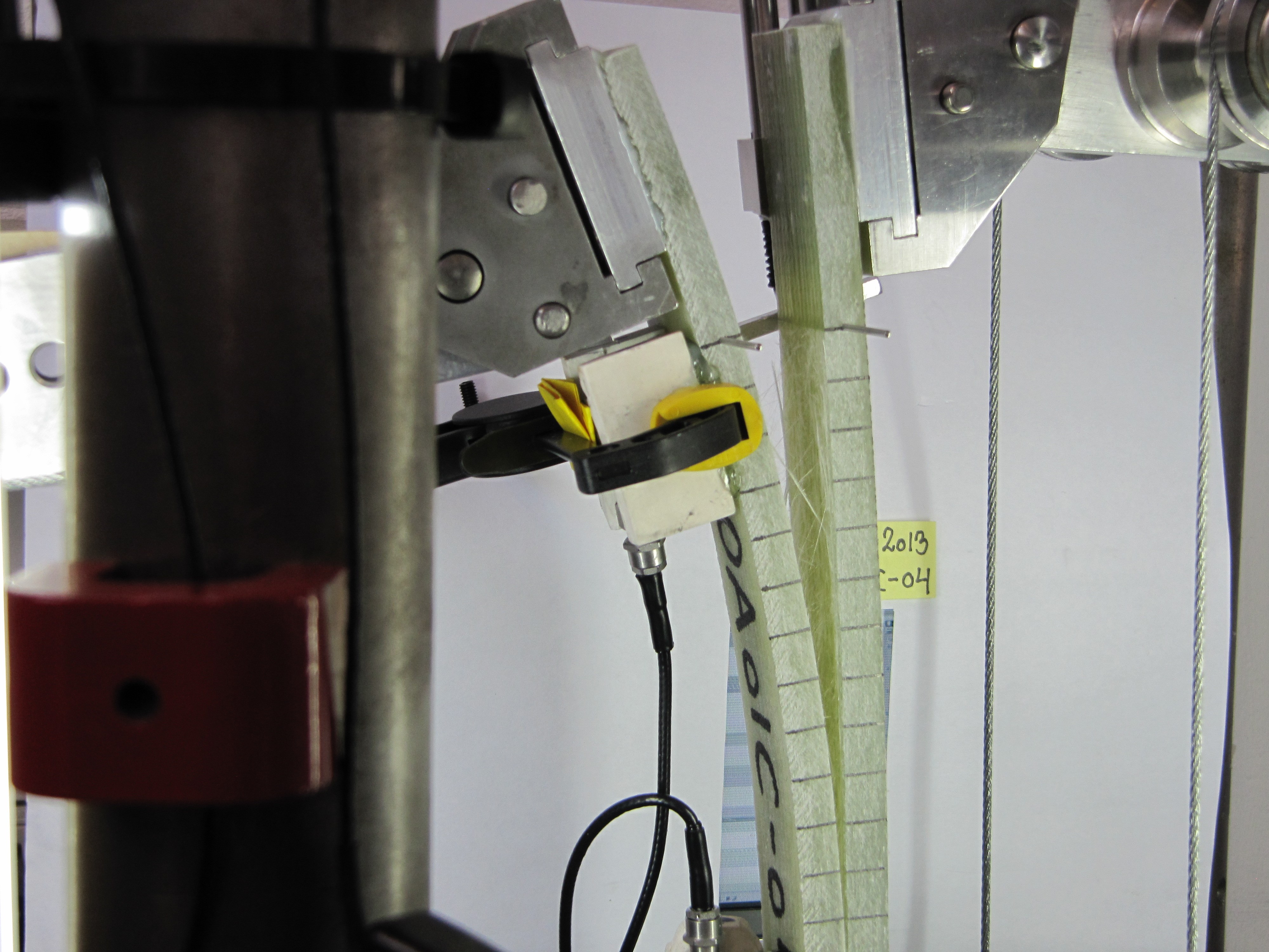 Material characterization - Mixed mode delamination.