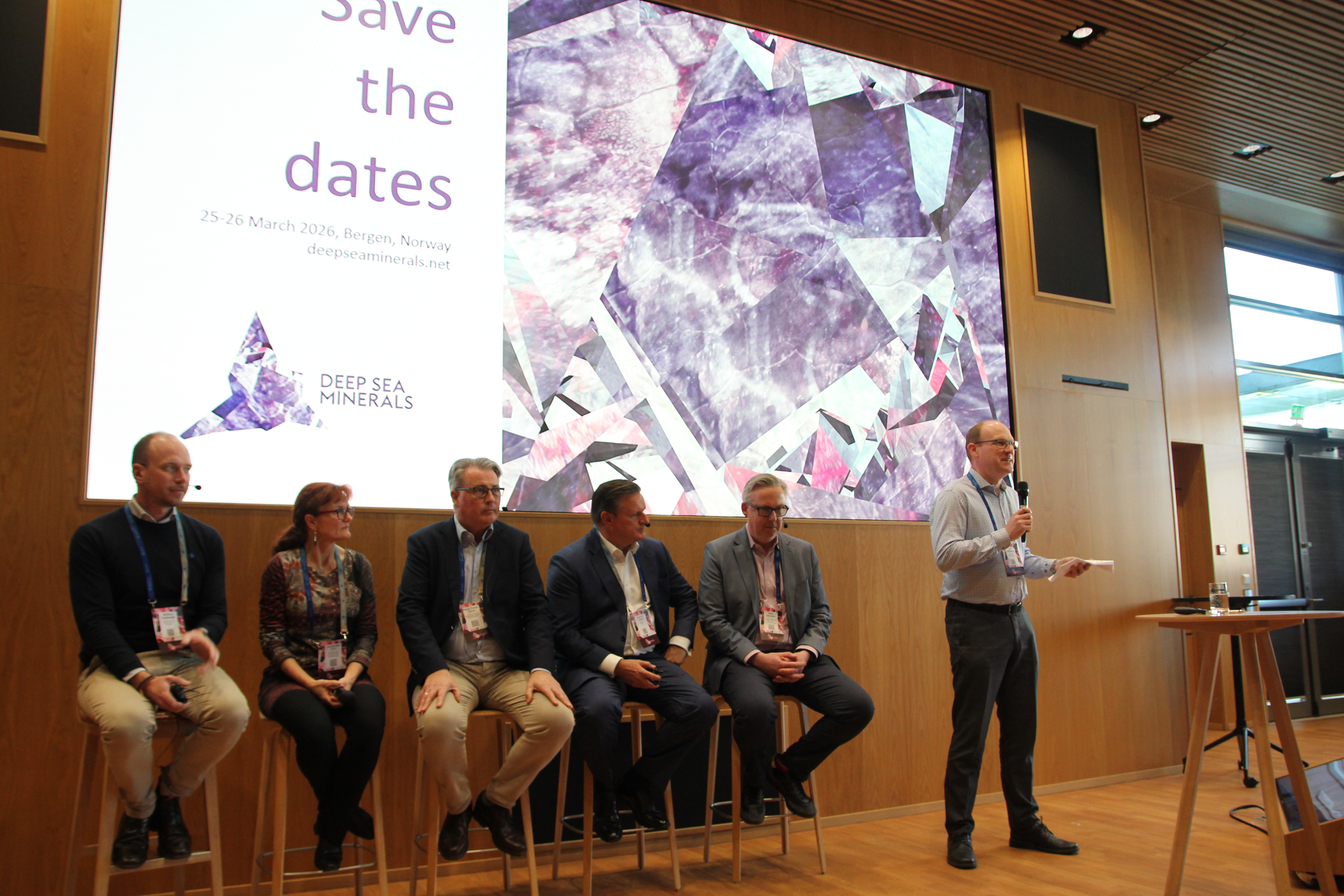 Panel debate at the Seabed Minerals Conference 2025.