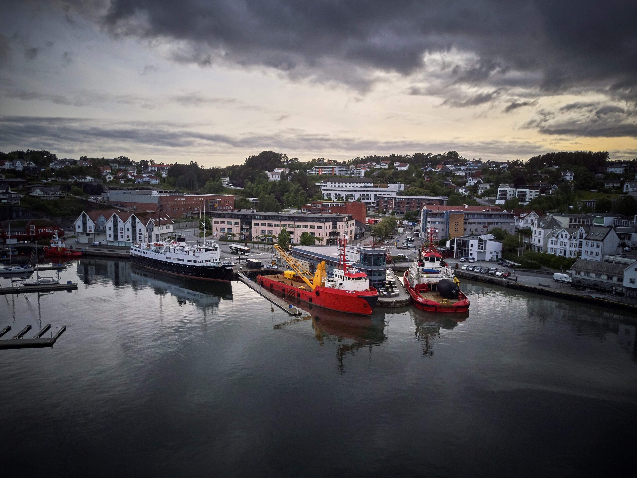 Photo of harbour and boats by One Ocean Week.